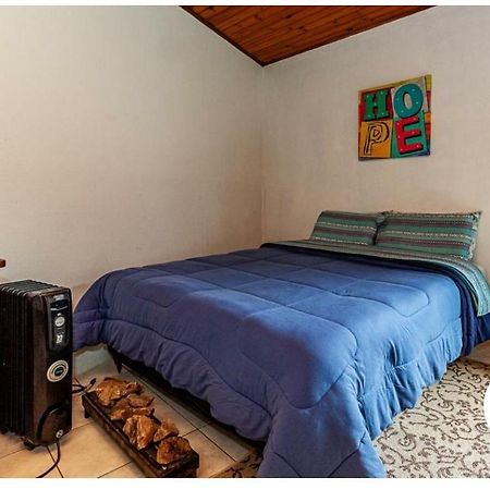 Edicula Privativa Quitinete Apartment Campos do Jordao Bagian luar foto